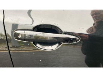 Nissan Juke 1.0 DiG-T N-Connecta 5dr DCT Petrol Hatchback