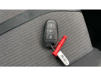Peugeot 3008 1.6 Hybrid 180 Allure 5dr e-EAT8 Estate