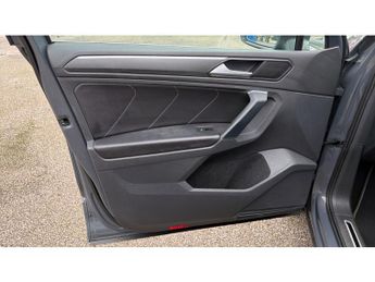 Volkswagen Tiguan 1.5 TSI 150 R-Line 5dr DSG Petrol Estate