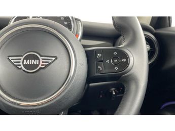 MINI Hatchback 1.5 Cooper Classic 3dr Auto Petrol Hatchback