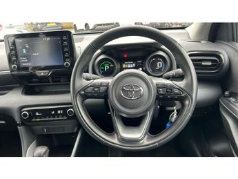 Toyota Yaris 1.5 Hybrid Design 5dr CVT Hybrid Hatchback