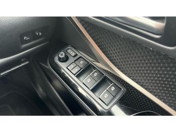 Toyota C-HR 1.8 Hybrid Design 5dr CVT Hybrid Hatchback