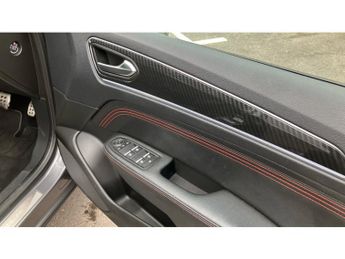 Renault Arkana 1.6 E-TECH Hybrid 145 R.S. Line 5dr Auto Hybrid Estate