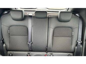 Nissan Juke 1.6 Hybrid N-Connecta 5dr Auto Hybrid Hatchback