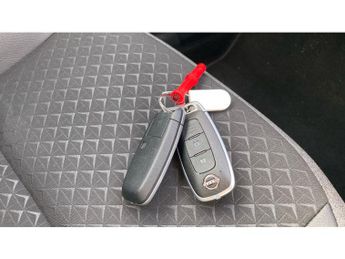 Nissan Juke 1.6 Hybrid N-Connecta 5dr Auto Hybrid Hatchback