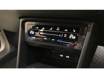 Volkswagen Tiguan 2.0 TDI R-Line 5dr DSG Diesel Estate
