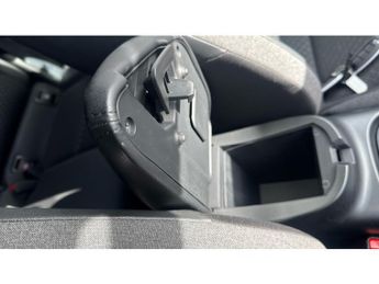 Nissan Juke 1.6 Hybrid N-Connecta 5dr Auto Hybrid Hatchback