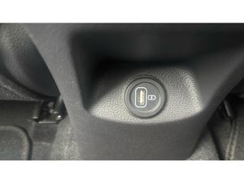 Kia Stonic 1.0T GDi 99 2 5dr DCT Petrol Estate