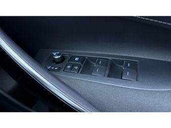 Toyota Corolla 2.0 VVT-i Hybrid GR Sport 5dr CVT Hybrid Estate