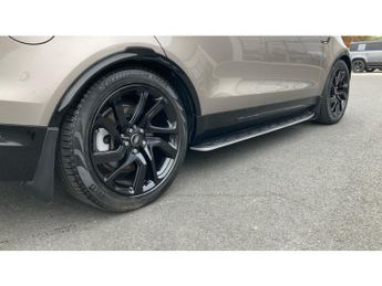 Land Rover Discovery 3.0 D300 R-Dynamic SE 5dr Auto Diesel Station Wagon