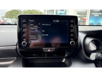 Toyota Yaris 1.5 Hybrid Design 5dr CVT Hybrid Hatchback