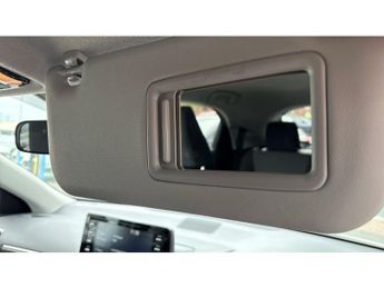 Toyota Yaris 1.5 Hybrid Design 5dr CVT Hybrid Hatchback
