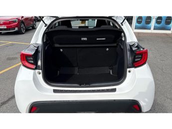 Toyota Yaris 1.5 Hybrid Design 5dr CVT Hybrid Hatchback
