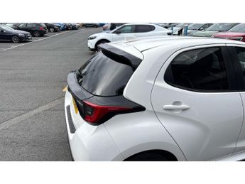 Toyota Yaris 1.5 Hybrid Design 5dr CVT Hybrid Hatchback