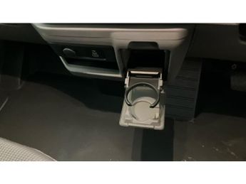 Volkswagen Transporter T32 Swb Electric 100kW 65kWh Commerce Plus Van Auto