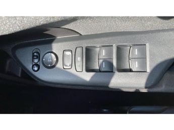 Honda Civic 1.0 VTEC Turbo 126 SR 5dr CVT Petrol Hatchback