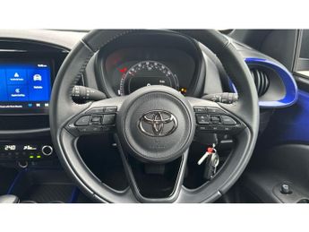 Toyota Aygo X 1.0 VVT-i Edge 5dr Auto [Parking] Petrol Hatchback