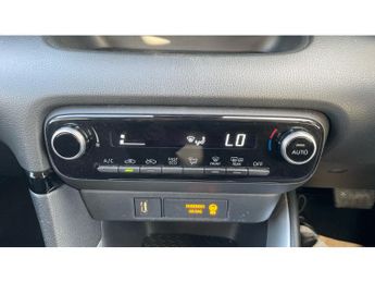 Toyota Yaris 1.5 Hybrid Icon 5dr CVT Hybrid Hatchback