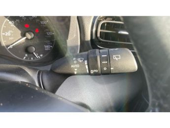 Toyota Yaris 1.5 Hybrid Icon 5dr CVT Hybrid Hatchback