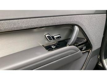 Land Rover Range Rover Sport 3.0 D300 Dynamic SE 5dr Auto Diesel Estate