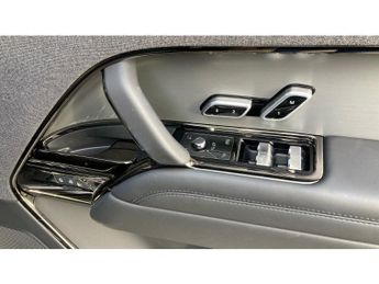 Land Rover Range Rover Sport 3.0 D300 Dynamic SE 5dr Auto Diesel Estate