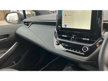 Toyota Corolla 1.8 VVT-i Hybrid Icon Tech 5dr CVT Hybrid Hatchback