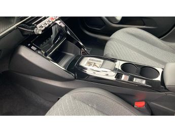 Peugeot 208 1.2 Hybrid 110 Allure 5dr e-DSC6 Petrol Hatchback