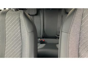 Peugeot 208 1.2 Hybrid 110 Allure 5dr e-DSC6 Petrol Hatchback