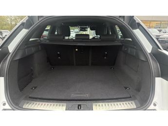 Land Rover Range Rover Velar 2.0 P250 R-Dynamic 5dr Auto Petrol Estate