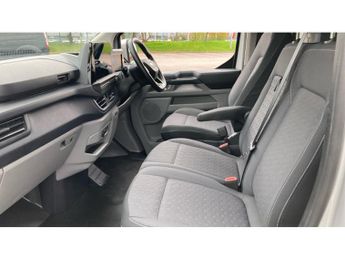 Ford Transit Custom 280 L2 Diesel Fwd 2.0 EcoBlue 136ps H1 Van Limited Auto