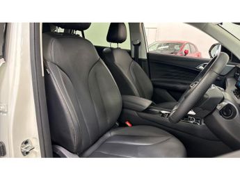 MG HS 1.5 T-GDI Trophy 5dr DCT Petrol Hatchback