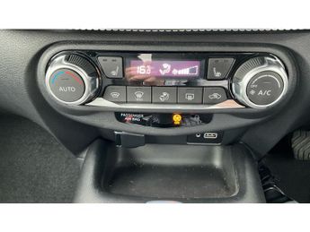 Nissan Juke 1.0 DiG-T 114 Tekna 5dr DCT Petrol Hatchback