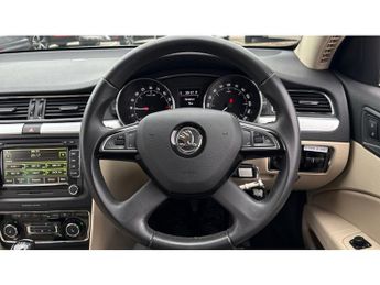 Skoda Superb 2.0 TDI CR 170 Elegance 5dr DSG Diesel Hatchback