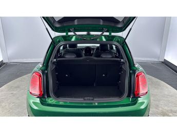 MINI Hatchback 135kW Cooper S Level 2 33kWh 3dr Auto Electric Hatchback