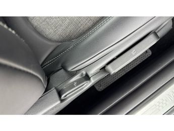 MINI Hatchback 135kW Cooper S Level 2 33kWh 3dr Auto Electric Hatchback