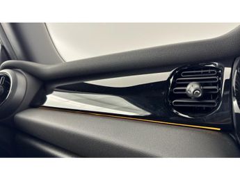 MINI Hatchback 135kW Cooper S Level 2 33kWh 3dr Auto Electric Hatchback