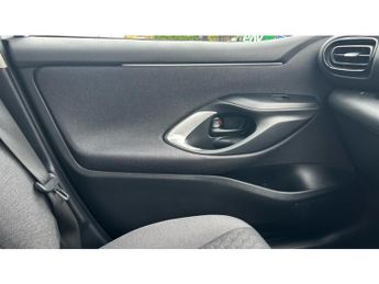 Toyota Yaris 1.5 Hybrid Design 5dr CVT Hybrid Hatchback