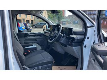 Ford Transit Custom E-320 L1 Rwd 100kW 65kWh H1 Van Limited Auto