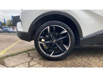 Toyota C-HR 1.8 Hybrid GR Sport 5dr CVT Hybrid Hatchback