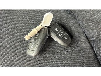 Vauxhall Corsa 1.2 Turbo Elite Nav Premium 5dr Auto Petrol Hatchback