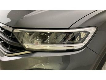 Volkswagen T-Roc 1.5 TSI Life 5dr DSG Petrol Hatchback