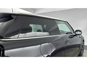 MINI Hatchback 135kW Cooper S Level 2 33kWh 3dr Auto Electric Hatchback