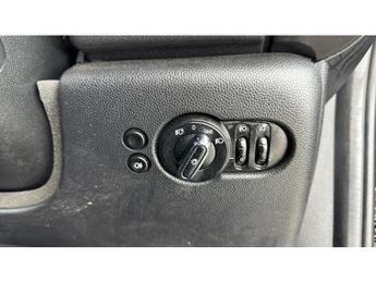 MINI Hatchback 135kW Cooper S Level 2 33kWh 3dr Auto Electric Hatchback