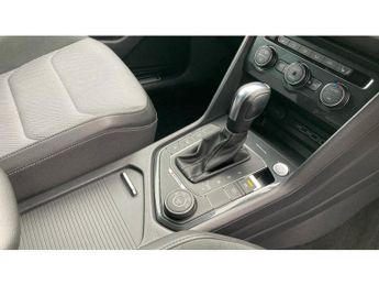 Volkswagen Tiguan 2.0 TDi 150 4Motion R-Line Tech 5dr DSG Diesel Estate