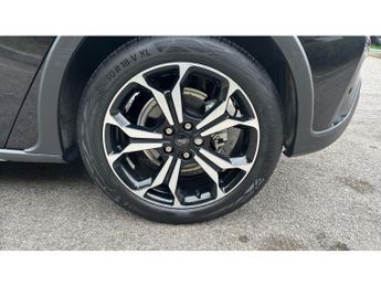 Ford Focus 1.0 EcoBoost Hybrid mHEV Active Vign 5dr Auto Petrol Hatchback