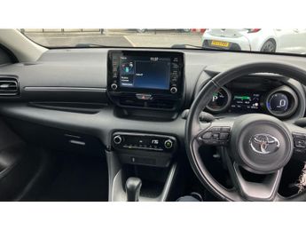 Toyota Yaris 1.5 Hybrid Design 5dr CVT Hybrid Hatchback