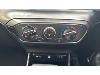 Hyundai i20 1.0T GDi 48V MHD SE Connect 5dr DCT Petrol Hatchback