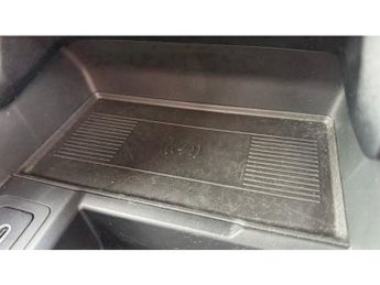 Land Rover Range Rover Velar 2.0 D200 MHEV Dynamic SE 5dr Auto Diesel Estate