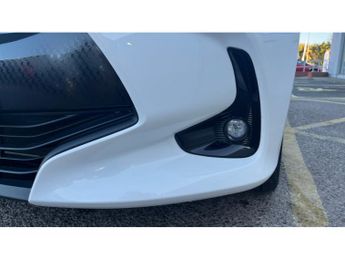 Toyota Yaris 1.5 Hybrid Design 5dr CVT Hybrid Hatchback