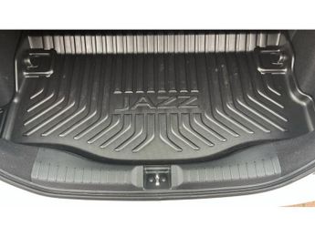 Honda Jazz 1.5 i-MMD Hybrid SR 5dr eCVT Hybrid Hatchback